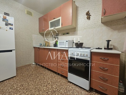Продам однокомнатную (1-комн.) квартиру, Худякова (Адлерский р-н) ул, 27/2, Сочи г
