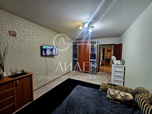 Продам однокомнатную (1-комн.) квартиру, Худякова (Адлерский р-н) ул, 27/2, Сочи г