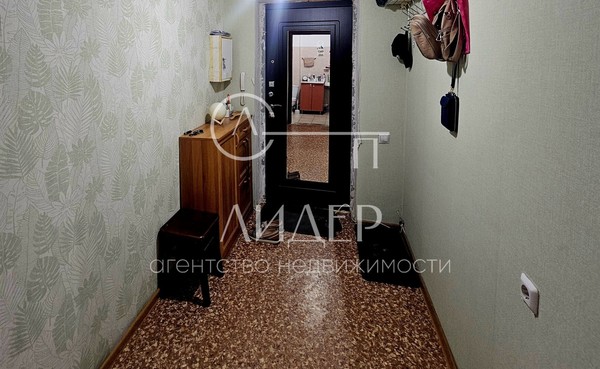 Продам однокомнатную (1-комн.) квартиру, Худякова (Адлерский р-н) ул, 27/2, Сочи г