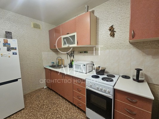 Продам однокомнатную (1-комн.) квартиру, Худякова (Адлерский р-н) ул, 27/2, Сочи г