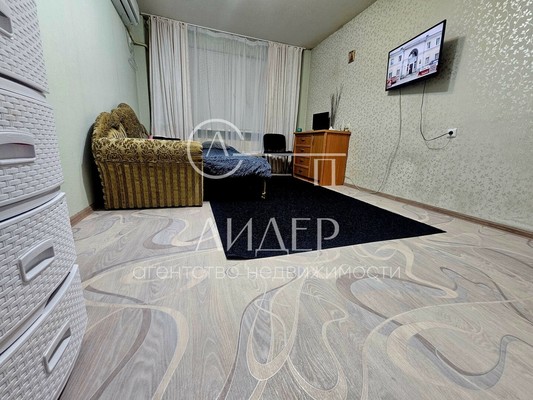 Продам однокомнатную (1-комн.) квартиру, Худякова (Адлерский р-н) ул, 27/2, Сочи г