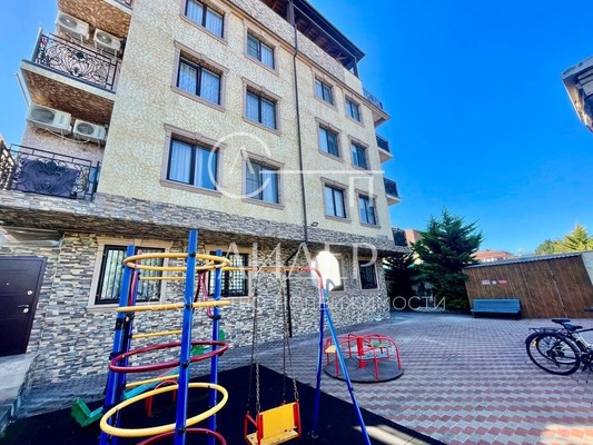Продам однокомнатную (1-комн.) квартиру, Нижнеимеретинская ул, 143, Сириус пгт