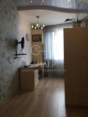 Продам двухкомнатную (2-комн.) квартиру, Юных Ленинцев (Центральный р-н) ул, 10, Сочи г
