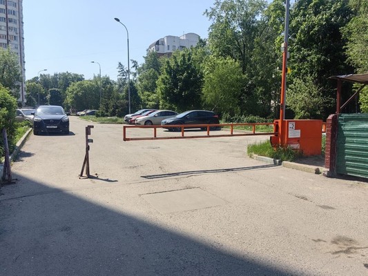 Продам трехкомнатную (3-комн.) квартиру, Амурская ул, 56, Москва г