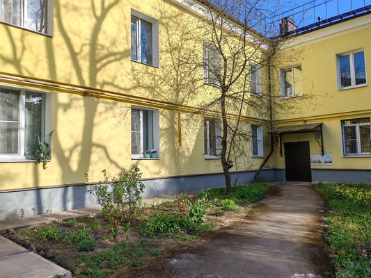Продам трехкомнатную (3-комн.) квартиру, Ленинградское шоссе ул, 2, Кузьмоловский гп