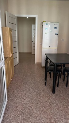 Продам однокомнатную (1-комн.) квартиру, А.Матросова ул, 15, Троицкое с