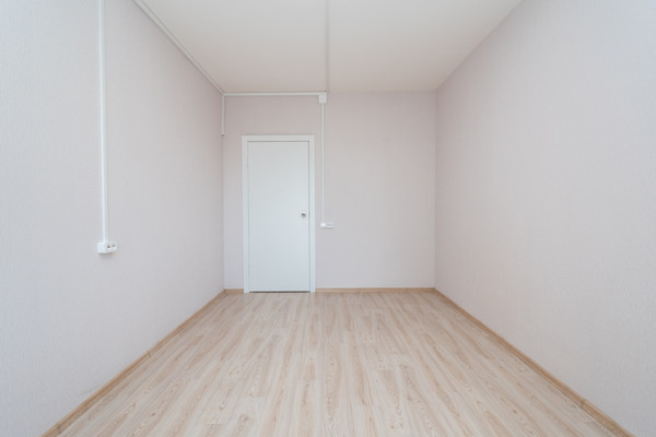 Продам трехкомнатную (3-комн.) квартиру, Глинки ул, 43, Иркутск г