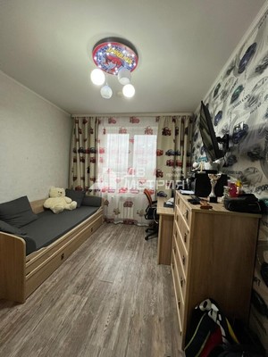 Продам двухкомнатную (2-комн.) квартиру, Железнодорожная ул, 87, Южно-Сахалинск г