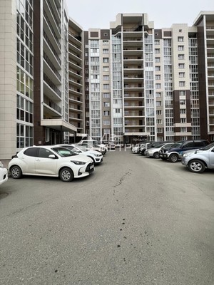 Продам двухкомнатную (2-комн.) квартиру, Железнодорожная ул, 87, Южно-Сахалинск г