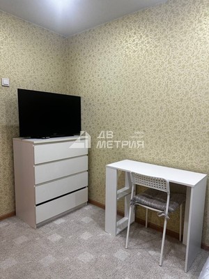 Продам трехкомнатную (3-комн.) квартиру, Им Антона Павловича Чехова сквер, 72, Южно-Сахалинск г