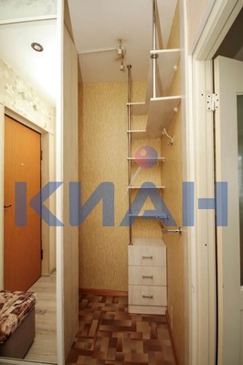 Продам однокомнатную (1-комн.) квартиру, Чернышевского ул, 114, Красноярск г