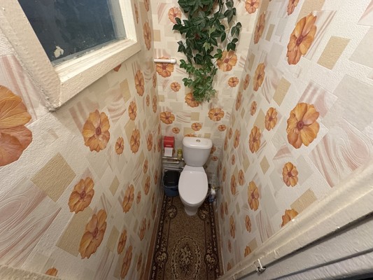 Продам трехкомнатную (3-комн.) квартиру, Ворошилова ул, 65, Кропоткин г