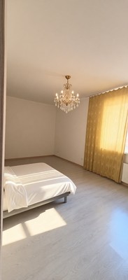 Продам двухкомнатную (2-комн.) квартиру, Арбатская ул, 36Б, Краснодар г