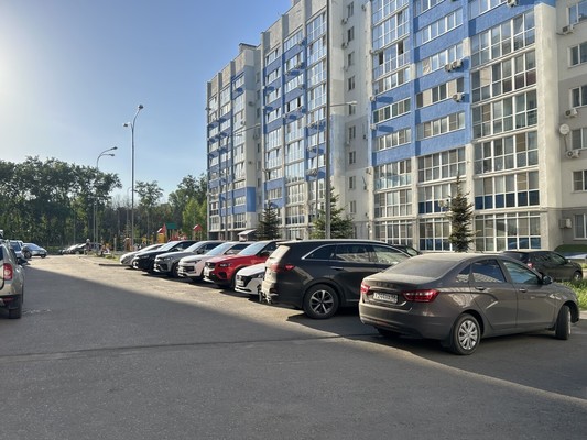 Продам двухкомнатную (2-комн.) квартиру, Одесская ул, 2в, Пенза г