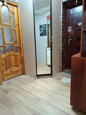 Продам двухкомнатную (2-комн.) квартиру, Санаторная ул, 1, Октябрьский п