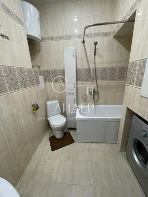 Продам трехкомнатную (3-комн.) квартиру, Учительская (Хостинский р-н) ул, 24Г, Сочи г