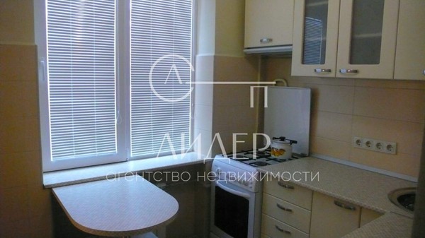 Продам однокомнатную (1-комн.) квартиру, Конституции СССР (Центральный р-н) ул, 8, Сочи г