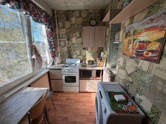 Продам однокомнатную (1-комн.) квартиру, Ленина пр-кт, 35А, Колпино г