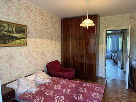 Продам трехкомнатную (3-комн.) квартиру, Комиссара Габишева ул, 19, Казань г