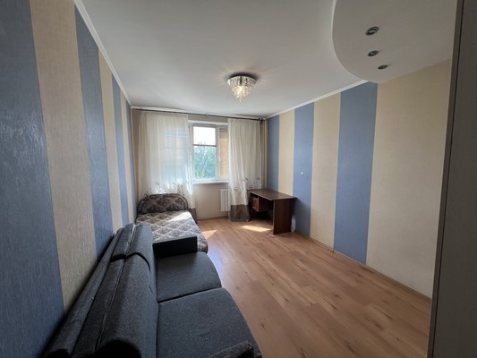 Продам двухкомнатную (2-комн.) квартиру, Дыбенко ул, 12к3, Санкт-Петербург г
