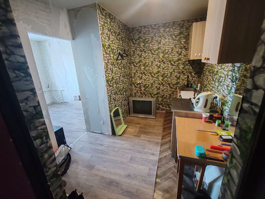 Продам комнату в 4-комн. квартире, Щусева ул, 8к2, Великий Новгород г