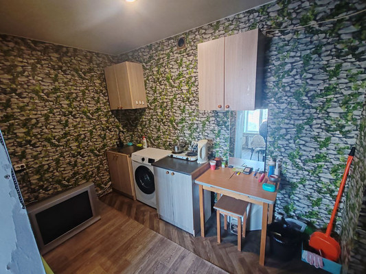 Продам комнату в 4-комн. квартире, Щусева ул, 8к2, Великий Новгород г