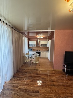 Продам трехкомнатную (3-комн.) квартиру, И.Г.Лексина ул, 52, Симферополь г