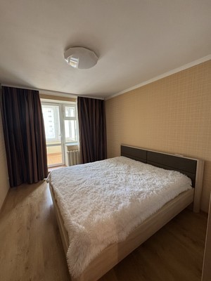 Продам трехкомнатную (3-комн.) квартиру, И.Г.Лексина ул, 52, Симферополь г