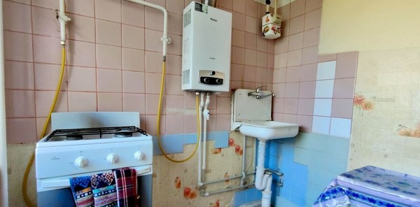 Продам однокомнатную (1-комн.) квартиру, Поповкина ул, 16, Симферополь г