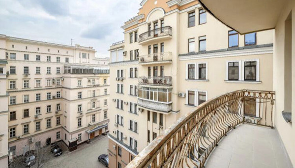 Продам многокомнатную квартиру, Тверская ул, 28к2, Москва г
