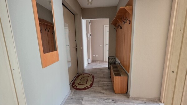 Продам двухкомнатную (2-комн.) квартиру, Бакинских комиссаров ул, 105, Екатеринбург г
