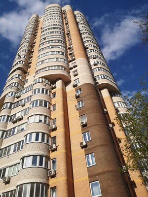 Продам однокомнатную (1-комн.) квартиру, 1-я Новокузьминская ул, 11, Москва г