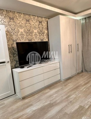 Продам однокомнатную (1-комн.) квартиру, Таллинская ул, 13к3, Москва г