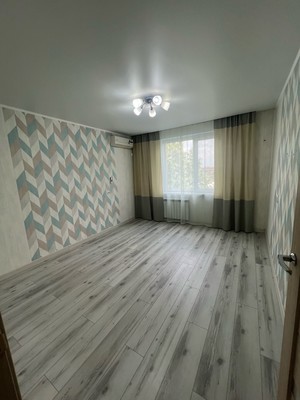 Продам двухкомнатную (2-комн.) квартиру, 9-я Тихая ул, 9, Краснодар г