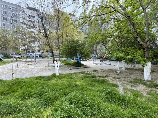 Продам однокомнатную (1-комн.) квартиру, Видова ул, 165, Новороссийск г