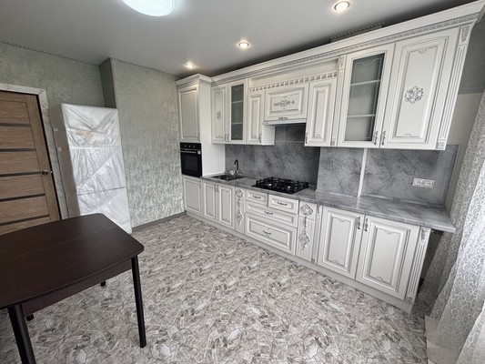 Продам однокомнатную (1-комн.) квартиру, Налоева ул, 10, Нальчик г