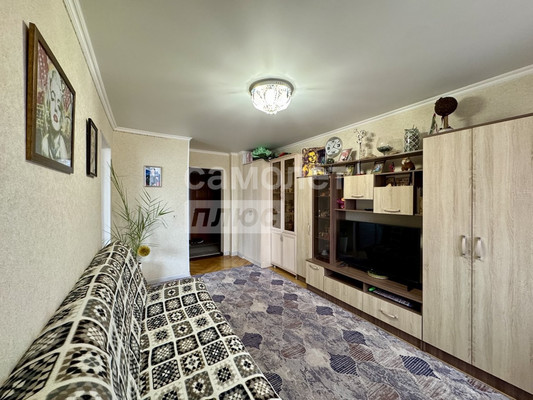 Продам трехкомнатную (3-комн.) квартиру, Полковая ул, 253, Славянск-на-Кубани г