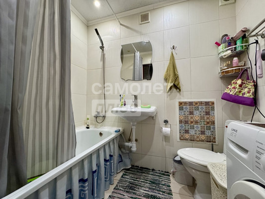 Продам трехкомнатную (3-комн.) квартиру, Полковая ул, 253, Славянск-на-Кубани г