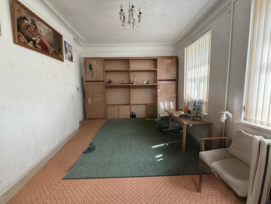 Продам двухкомнатную (2-комн.) квартиру, Шортанова ул, 175к1, Нальчик г