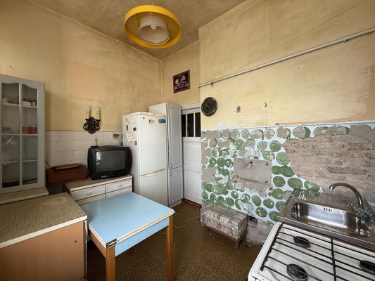 Продам двухкомнатную (2-комн.) квартиру, Шортанова ул, 175к1, Нальчик г