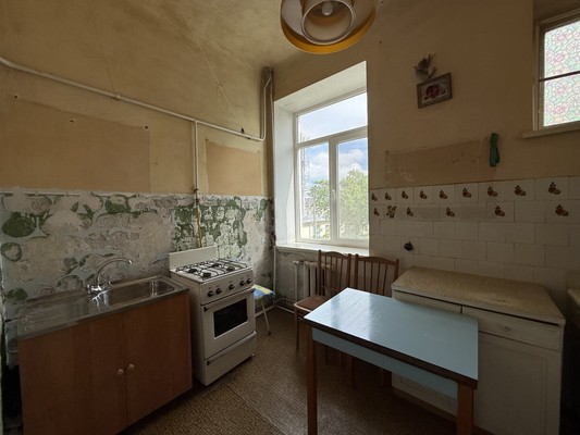 Продам двухкомнатную (2-комн.) квартиру, Шортанова ул, 175к1, Нальчик г