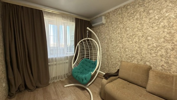 Продам двухкомнатную (2-комн.) квартиру, Кадетская ул, 9, Краснодар г