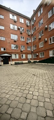 Продам однокомнатную (1-комн.) квартиру, Вологодская ул, 8, Краснодар г