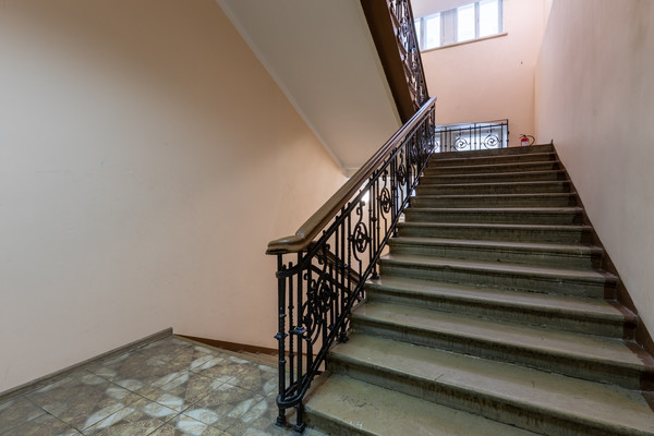 Продам офисное помещение 1 695 м2, Кривоколенный пер, 5, Москва г