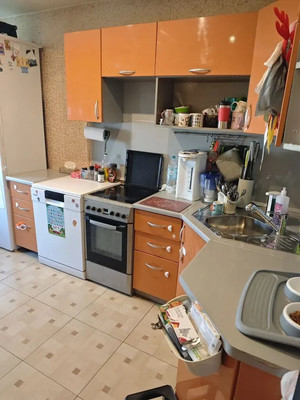 Продам однокомнатную (1-комн.) квартиру, Белая ул, 31А, Андреевка рп