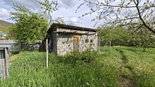 Продам дом, Дивногорская ул, 14, Безымянное с, 0 км от города