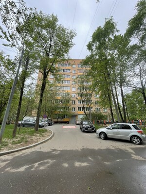 Продам комнату в 2-комн. квартире, Академика Комарова ул, 18А, Москва г