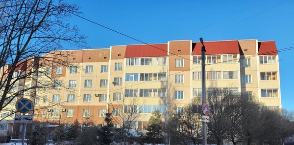 Продам однокомнатную (1-комн.) квартиру, Рощинская ул, 17Б, Гатчина г