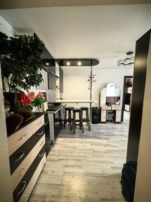 Продам 2-комн. в 4-комн. квартире, Гражданский пр-кт, 105к4, Санкт-Петербург г