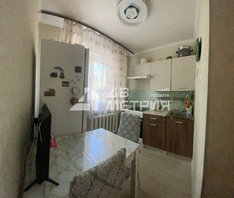 Продам двухкомнатную (2-комн.) квартиру, Мира пр-кт, 180, Южно-Сахалинск г